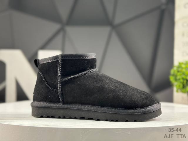 The origins of the Ugg brand can be traced back to Australia. During World War I