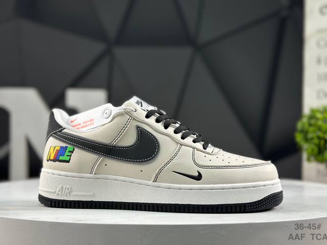 Nike Air Force 1 Low, a low-top casual sports shoe made with original last and c