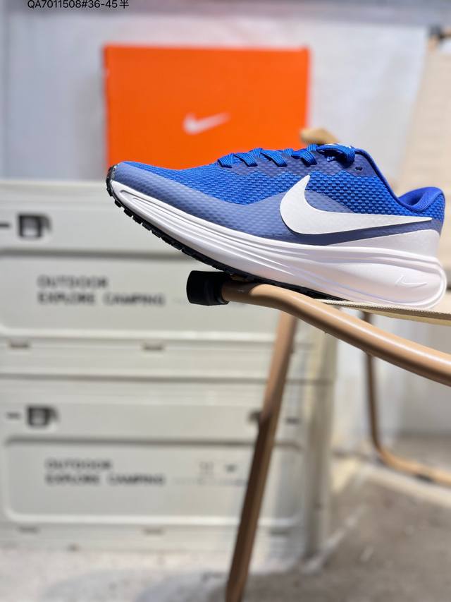 Nk Revolution 8 London Generation Ultralight Mesh Running Shoes combine a swift