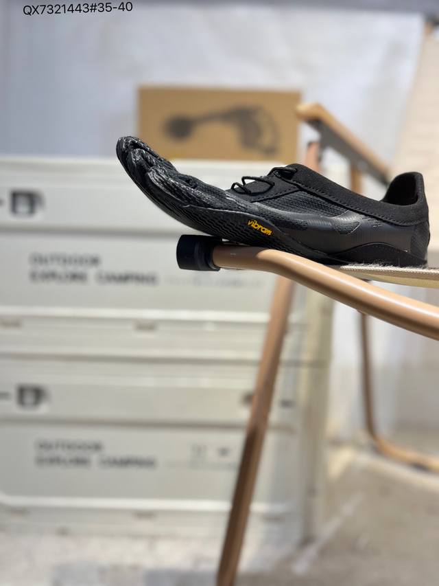 Vibram Five-Finger Shoes 2025 New Outdoor Hiking and Mountaineering Shoes Men's