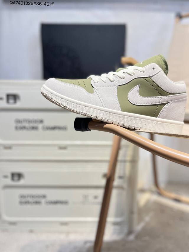 Factory Grade Top Layer Leather Jordan Air Jordan 1 Low AJ1 Basketball Shoes Off