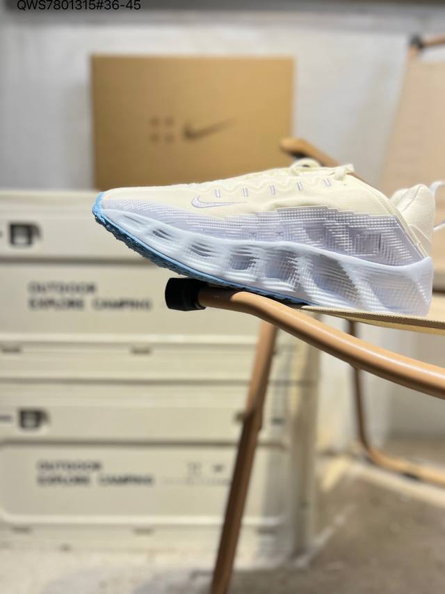 Originally discounted Hyein Seo X Ava Rover Ava Rover collaboration shoe This sh