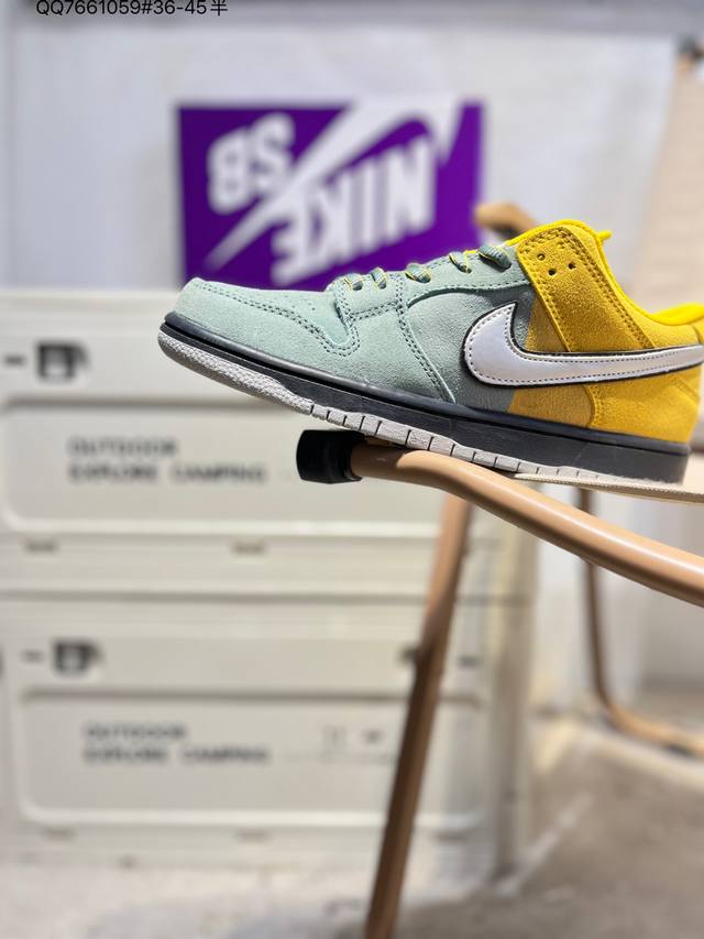 Nike Dunk Low Sneakers, SB series, classic and versatile casual sports sneakers.