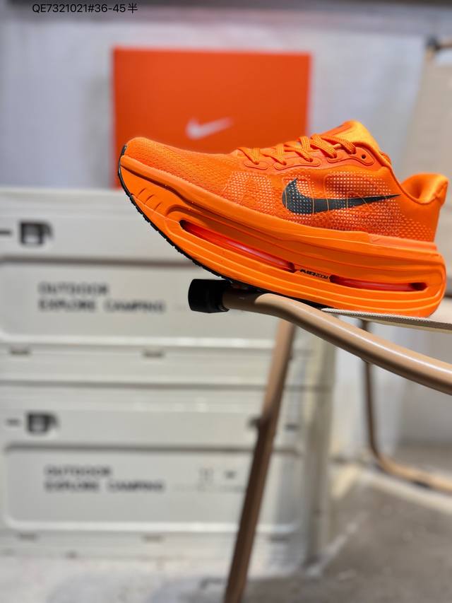 Nike Air Zoom Pegasus Premium Comfortable, Shock-absorbing, and Slip-resistant L