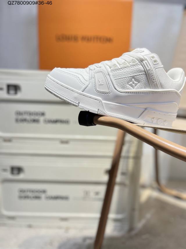 Louis Vuitton Lv sneakers New Lv Trainer latest colorway sneakers L brand basket