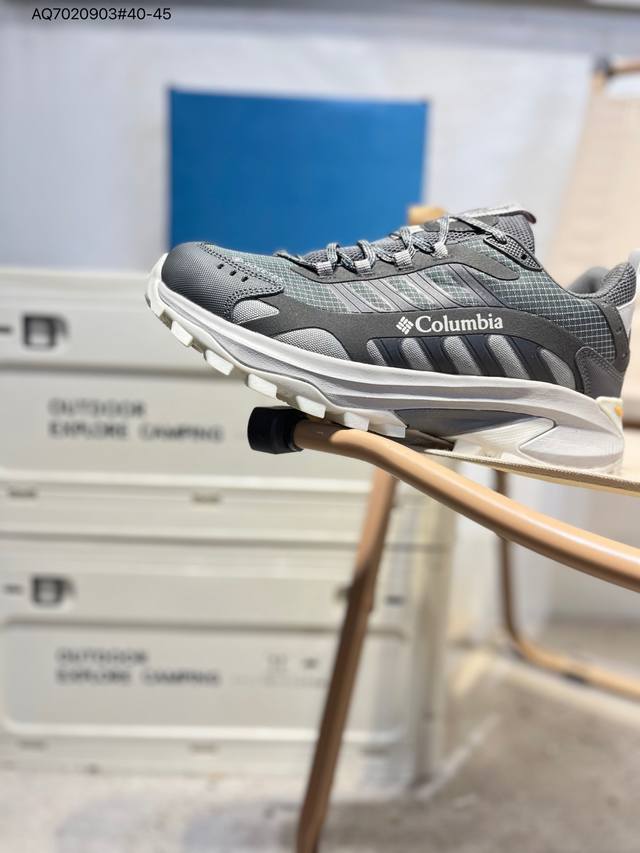 Columbia Men's Outdoor Hiking Shoes continue the Facet mountain-line industrial