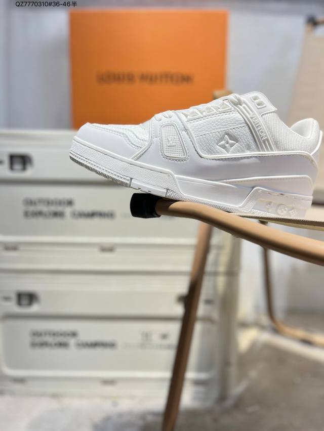 Louis Vuitton Lv sneakers New Lv Trainer latest colorway sneakers L brand basket