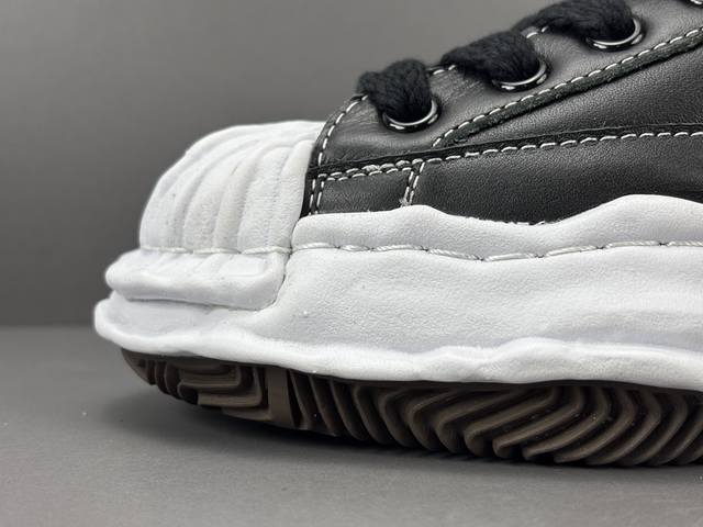 Sanyuan Kangyu Blacky Leather Logo Lace-up Fashion Sneakers Black and White Unis