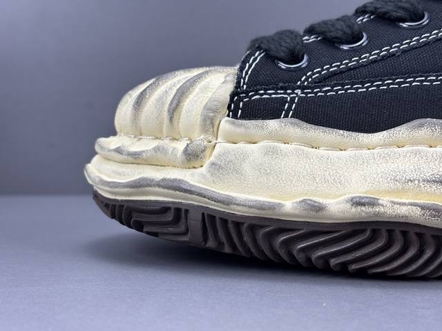 Mihara Kangyu, Blacky Original Sole Canvas Low-Top Lace-up Fashion Sneakers, Bla