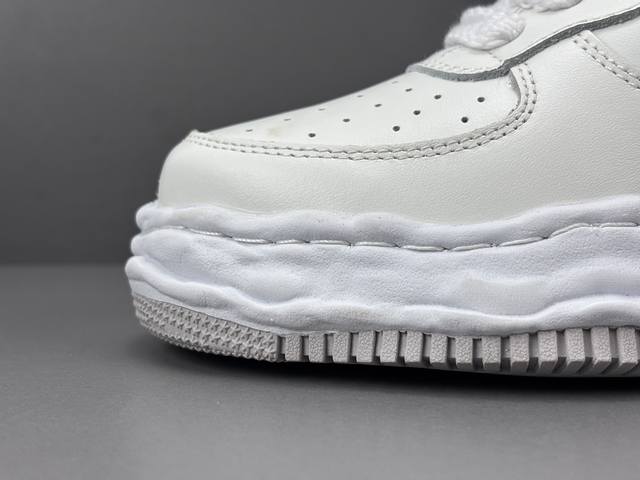 Mihara Kangyu Wayne Leather Fashion Platform Low-Top Sneakers White Ddd