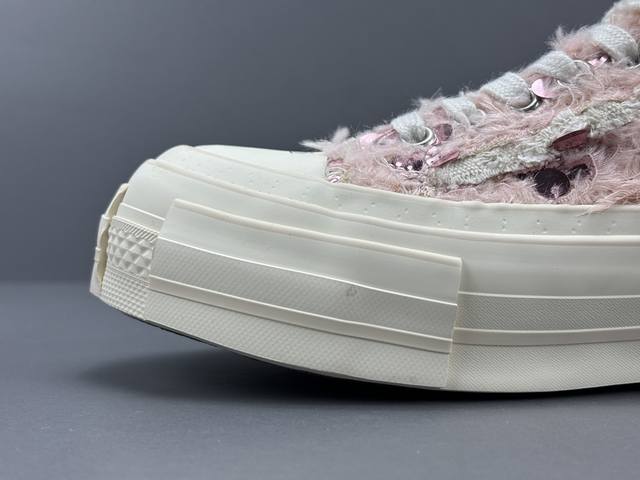 Vanness Wu Series Xvessel Swan Kiss Plush Sequin Low-Top Canvas Shoes Women's Pi