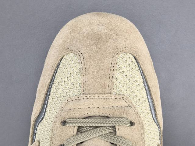 Channel Advantage! Export Version Louis Vuitton Rally Round Toe Lace-up Low-top