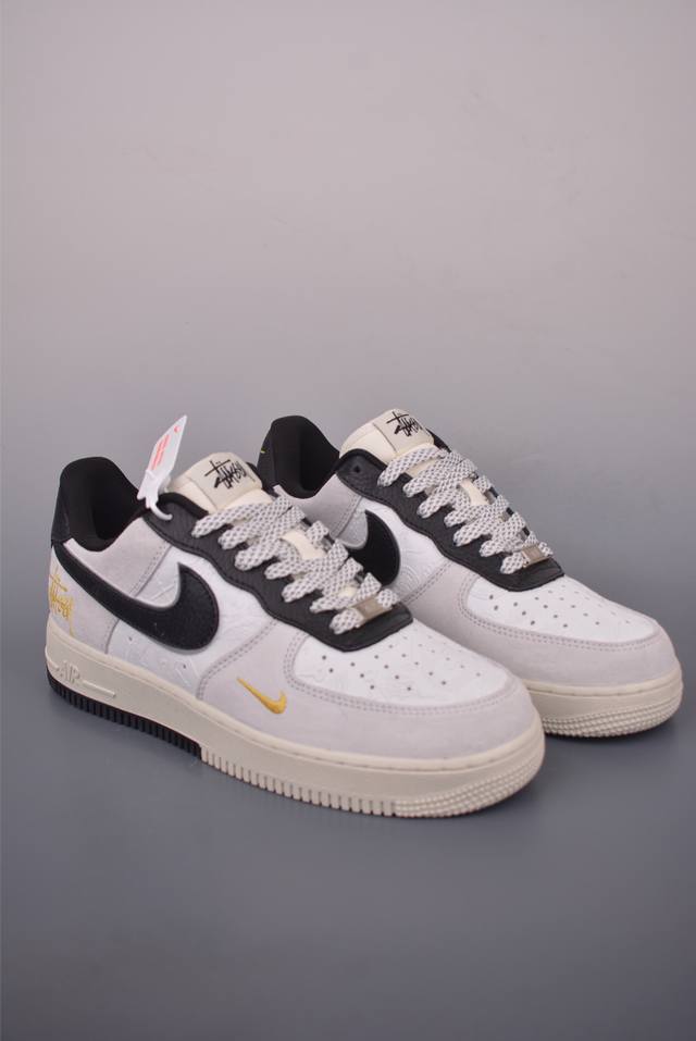 Nike Air Force 1 Low Stussy Collaboration. Made with original last and cardboard