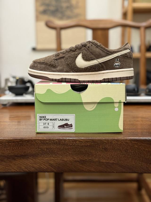Top-tier original factory-grade collaboration Nike Dunk By Pop Mart Labubu, Ches