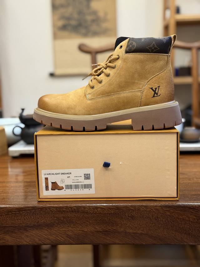 Louis Vuitton LV Fall/Winter New Casual Timberland Yellow Boots Series. Pharrell
