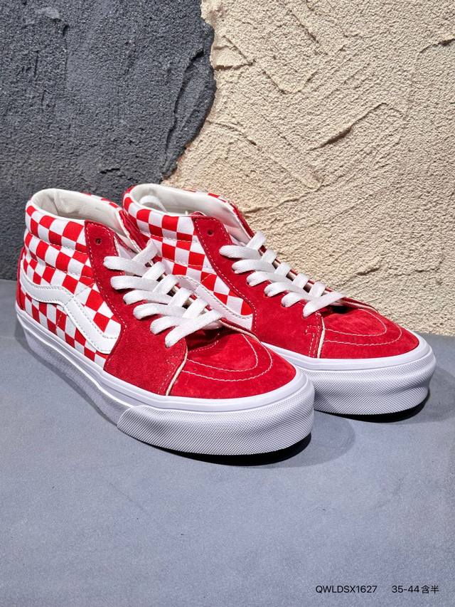 New Arrival Real Shot #Vans Sk8-Hi Pokonyan A divine colorway! The shoe features
