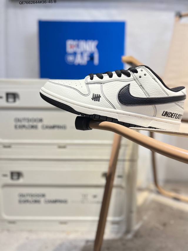 Nike SB Dunk Low, a highly recommended new colorway from a major manufacturer. M