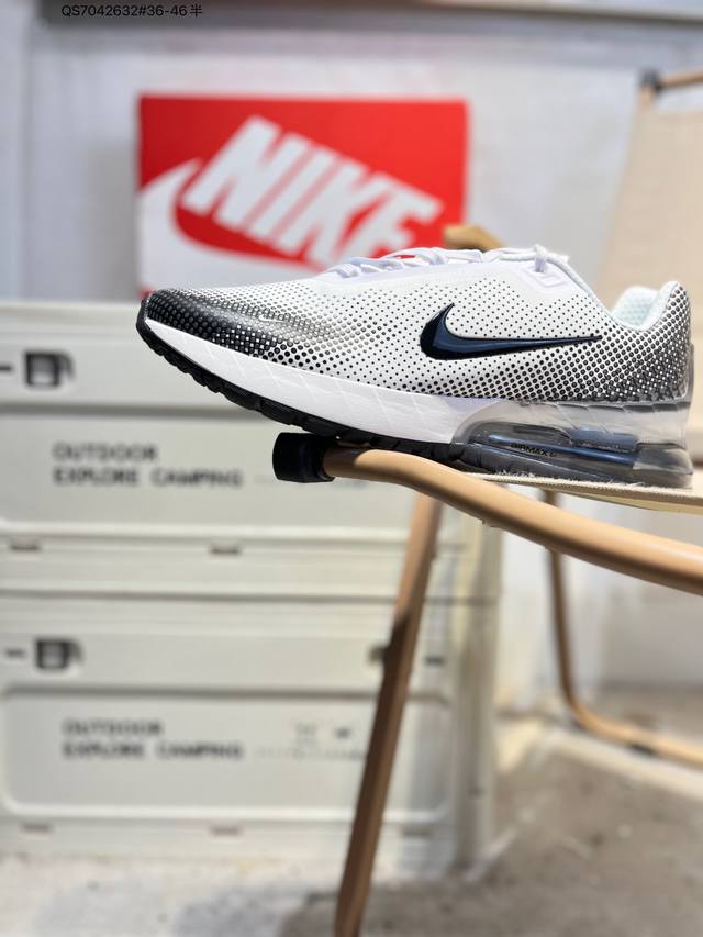 Nike Air Max Phoneix running shoes, featuring cushioning, durability, and breath