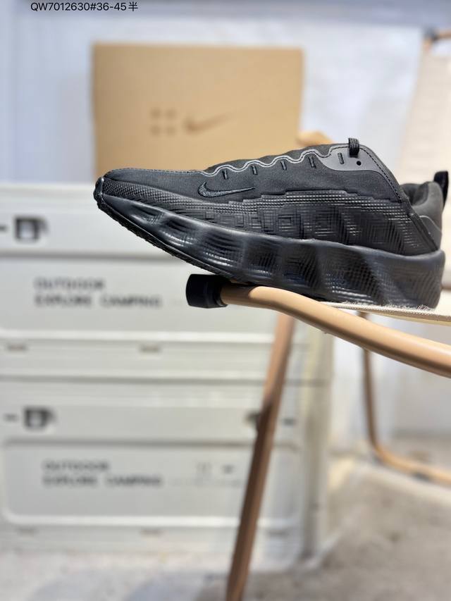 Hyein Seo X Ava Rover Collaboration Shoes (Ddd) This shoe features a streamlined