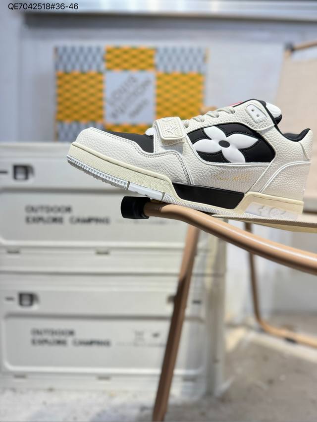 Louis Vuitton Lv sneakers New Lv Trainer latest colorway sneakers L brand basket