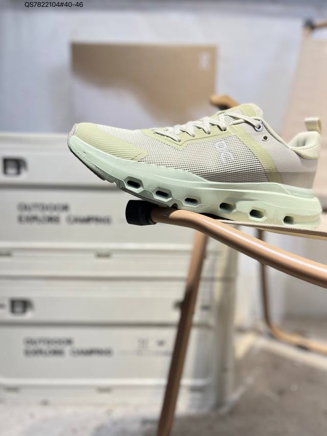 The On-Run Cloudvista is a tennis-inspired athletic and casual shoe that blends