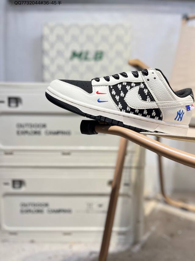 Genuine Original, Special Price, Top-Grain Version Nike SB Dunk Low. Highly Reco