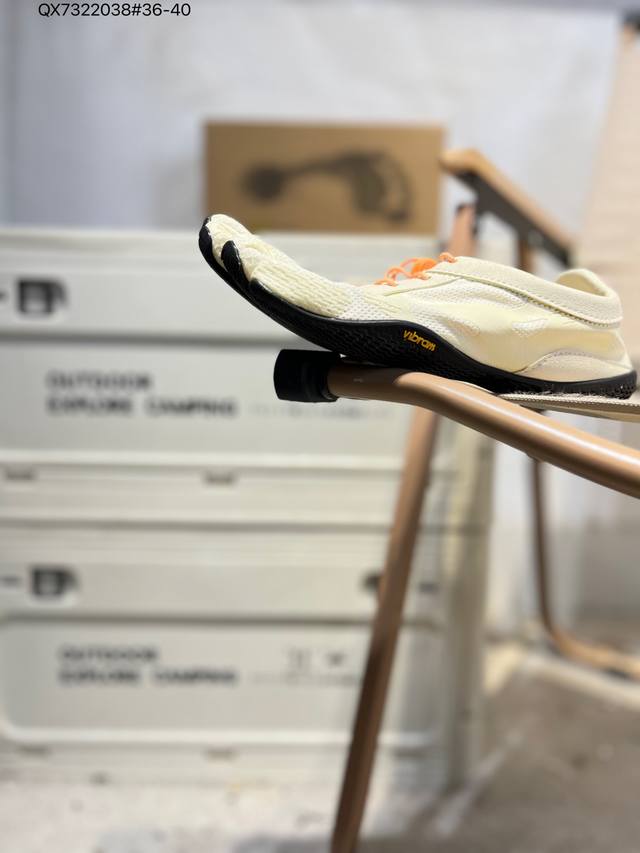 Vibram Five-Finger Shoes 2025 New Outdoor Hiking and Mountaineering Shoes Men's