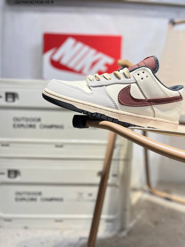 Nike Dunk Low Sneakers, SB series, classic and versatile casual sports sneakers.