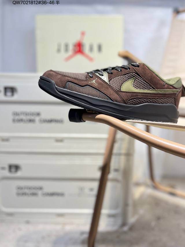 Nike Jordan Women's Basketball Shoes Jordan Cmft Era sneakers. As a sporty and c