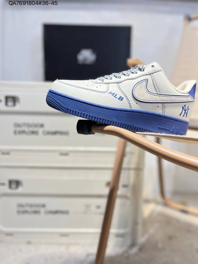 Mlb X Nike Air Force 1 '07, a versatile casual athletic shoe. Soft, responsive c