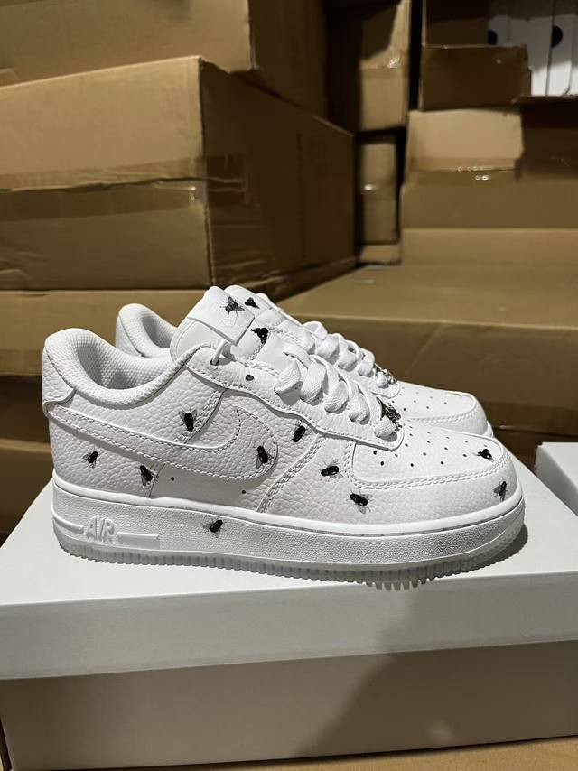 Special Offer! Nike Air Force 1 "Fly" Comfortable, Soft, Supportive Low-Top Snea