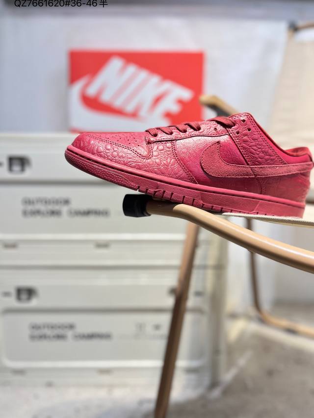 Nike Dunk Low Sneakers, SB series, classic and versatile casual sports sneakers.