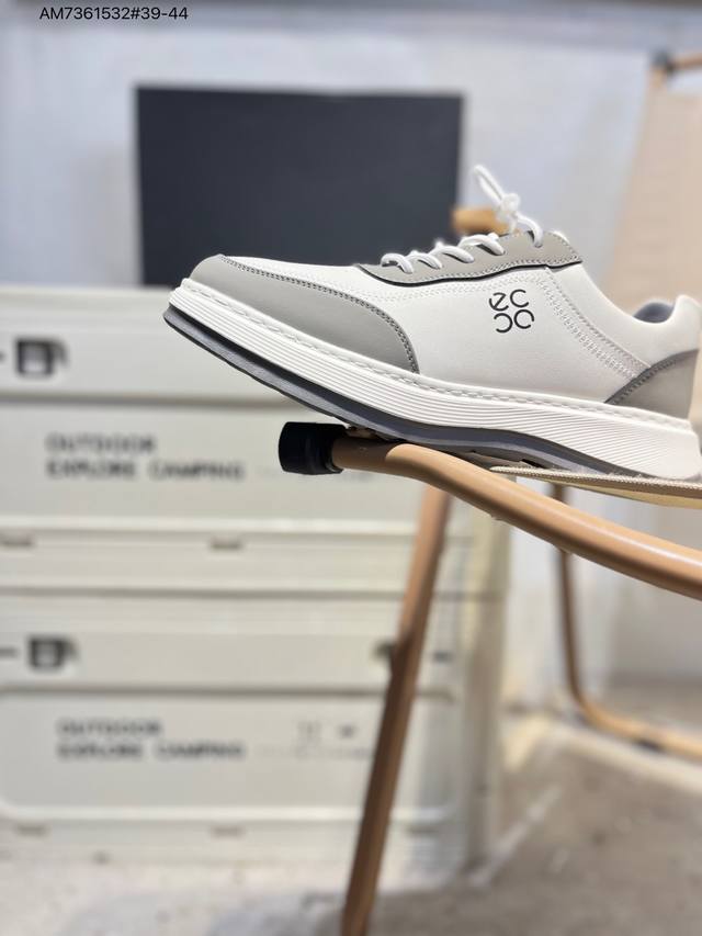 Ecco men's shoes are lightweight, breathable, comfortable, durable, skin-friendl