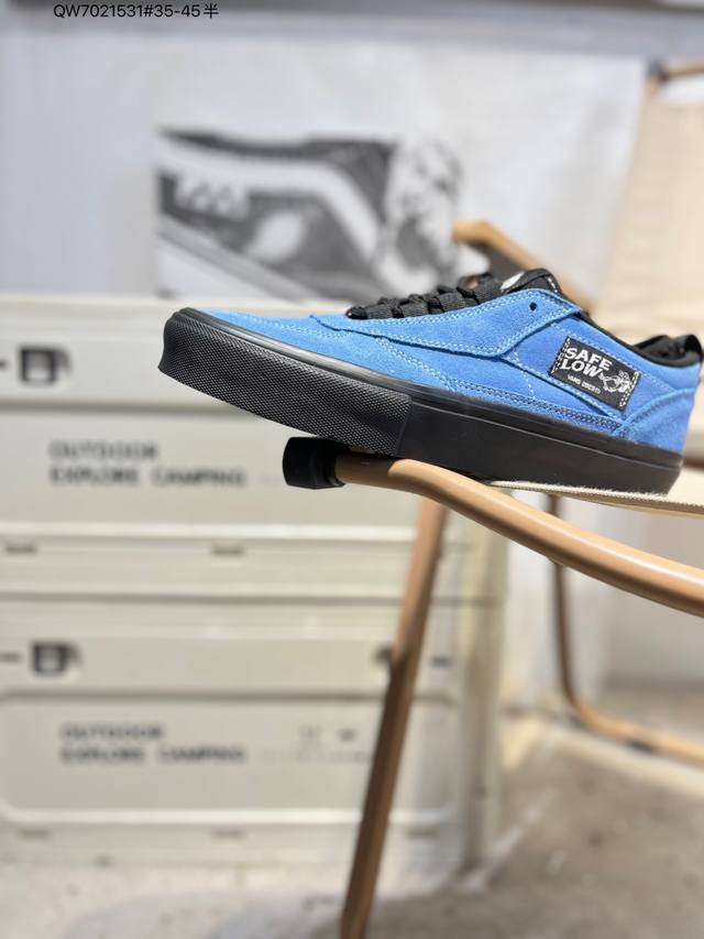 Vanssk8-Low, the official classic retro casual sports sneaker from Vans, featuri