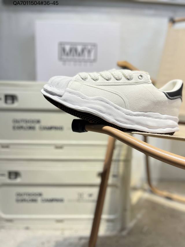 Shawn Yue's favorite retro melting style Japanese concept fashion designer Yasuh