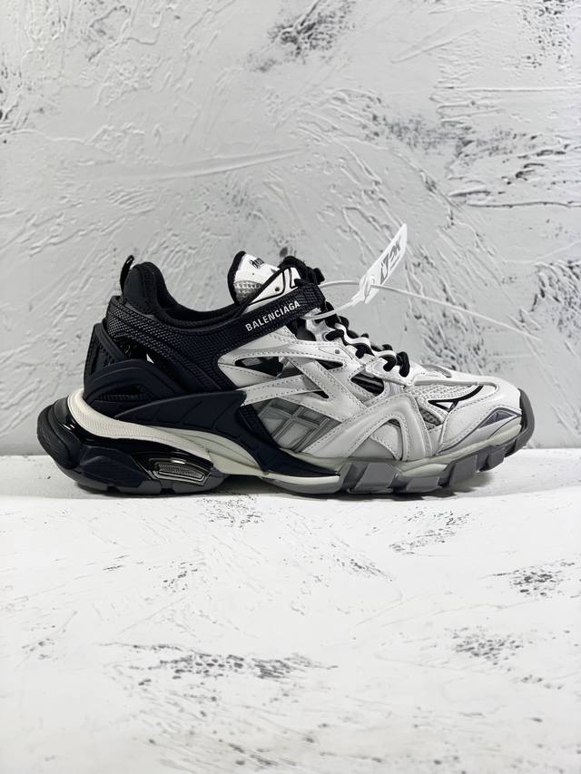 Channel Advantage! OK Version Balenciaga Track 2.0 Round Toe Lace-up Low-top Dad