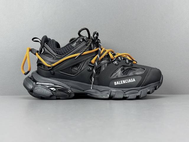 Channel Advantage! OK Version Balenciaga Track 1.0 Trail Laces Round Toe Lace-up