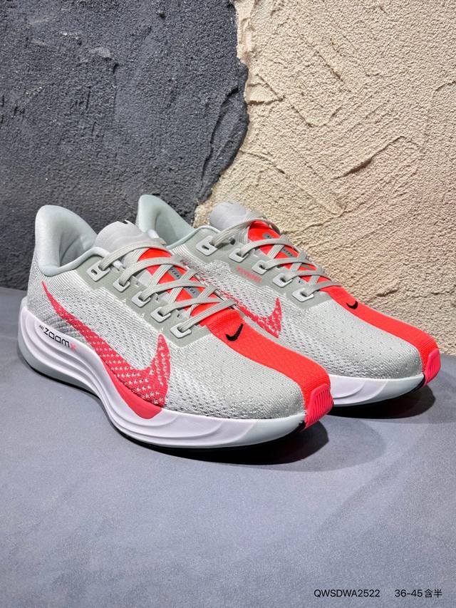 New Arrival Real Shots Nike Vomero Plus Lightweight Running Shoes Top-Grade Fact