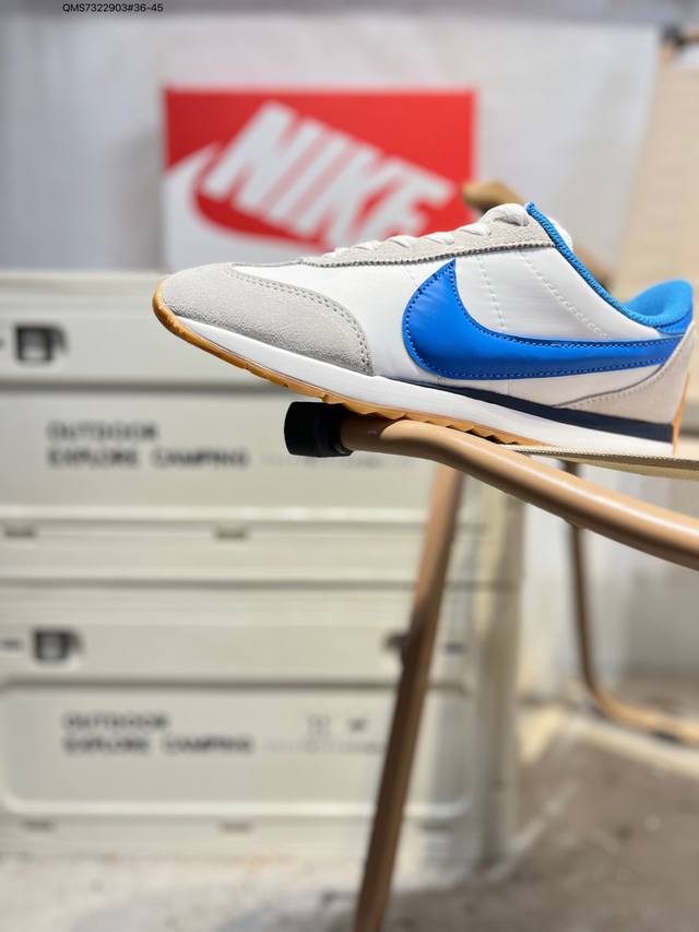 Nike Classic Cortez Leather Adhering to the classic style of the original, this
