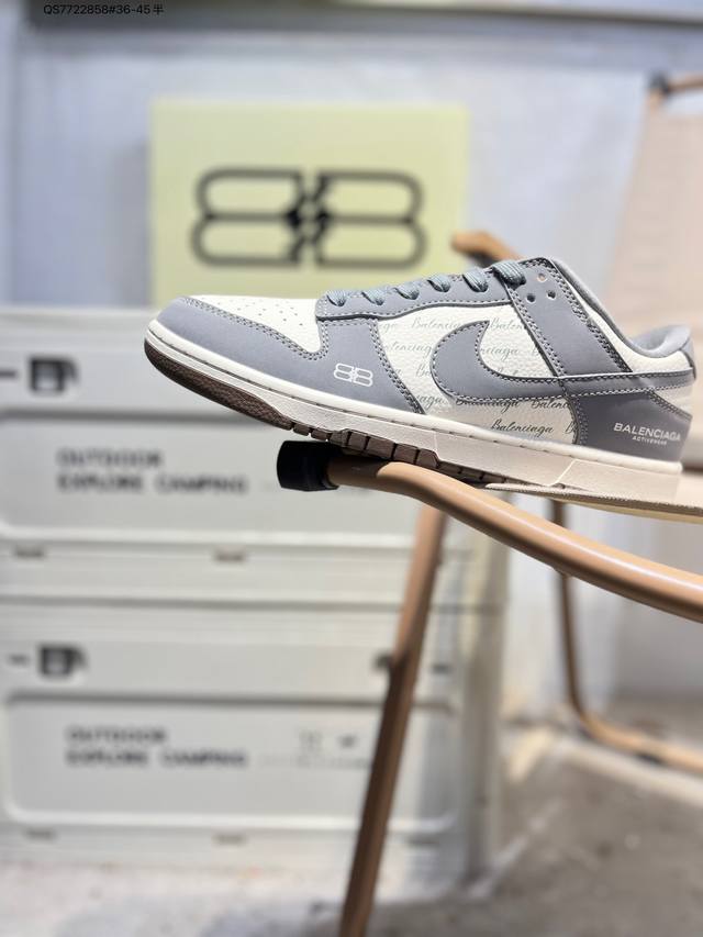 Nike SB Dunk Low, Highly Recommended New Colorway from Major Factory. Made with