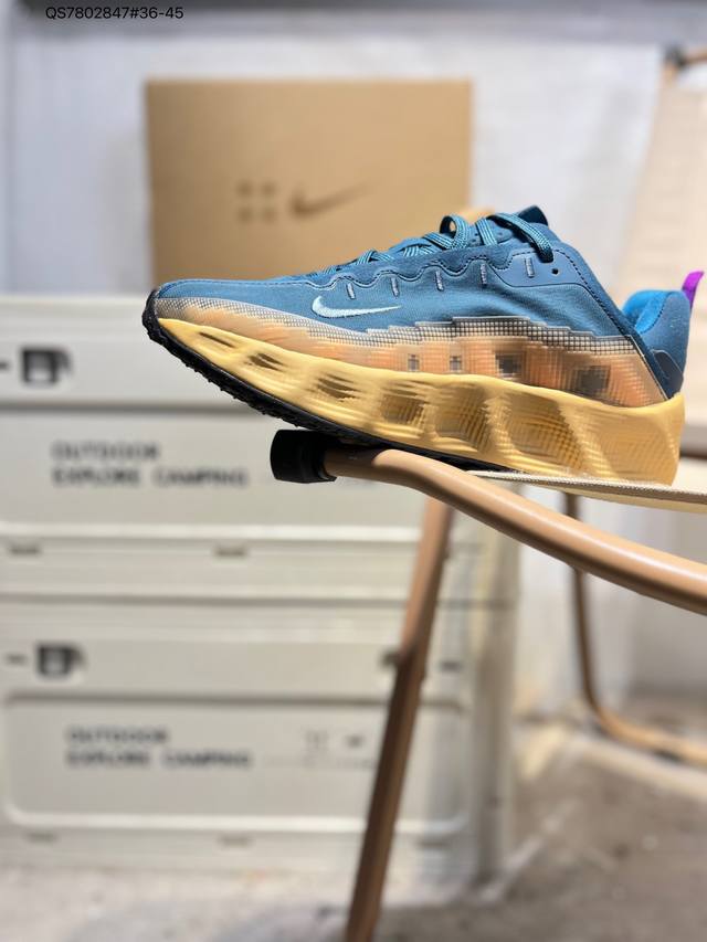 Hyein Seo X Ava Rover Collaboration Shoes (Ddd) This shoe features a streamlined