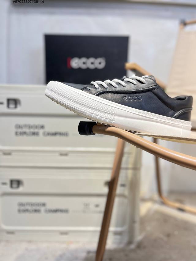 Ecco Men's Shoes: Lightweight, breathable, comfortable, durable, skin-friendly,