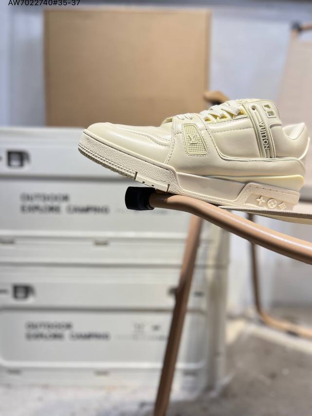 Original version Double Eleven special offer Louis Vuitton Lv sneakers New Lv Tr