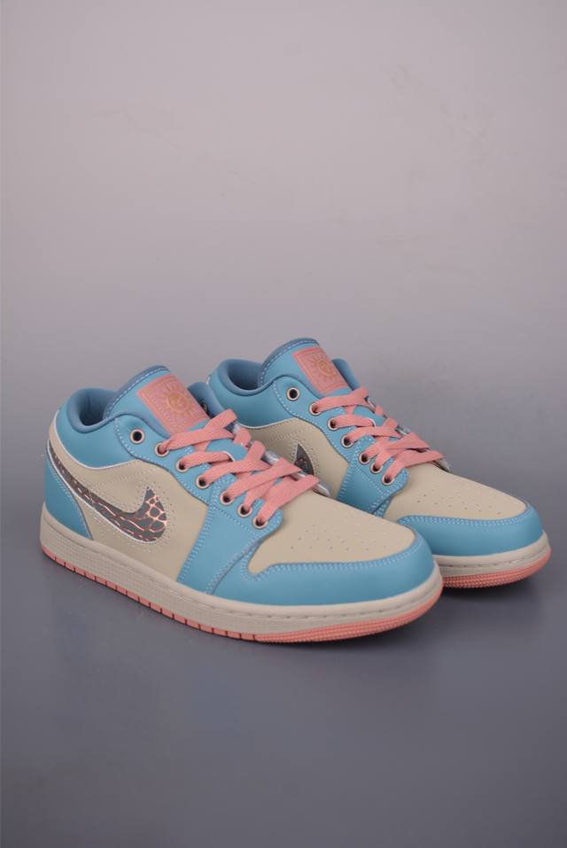 Air Jordan 1 Low Beige/Pink (Ddd) AJ1 Low-Top Casual Sneakers, synchronized with