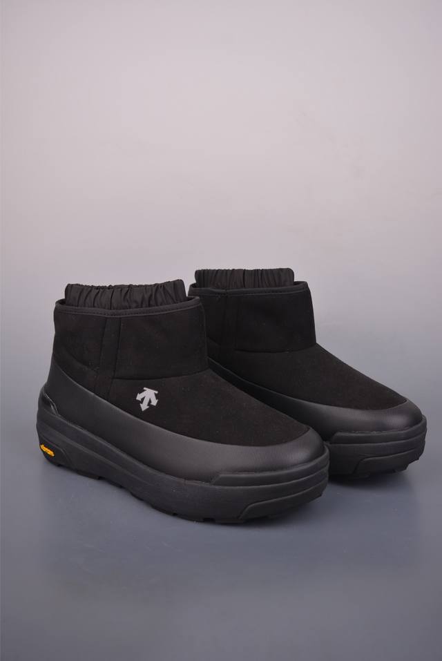 Descente Ski Style Series Short Snow Boots, Outdoor Mid-Calf Boots for Men. Made