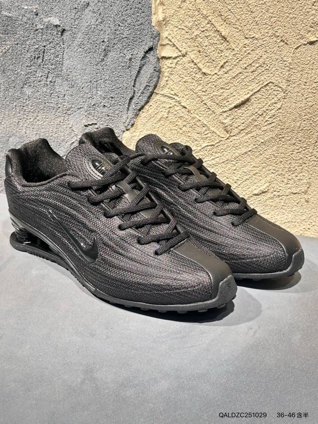 New Arrival Real Shot The toe is long and sleek, with clean and smooth wavy line