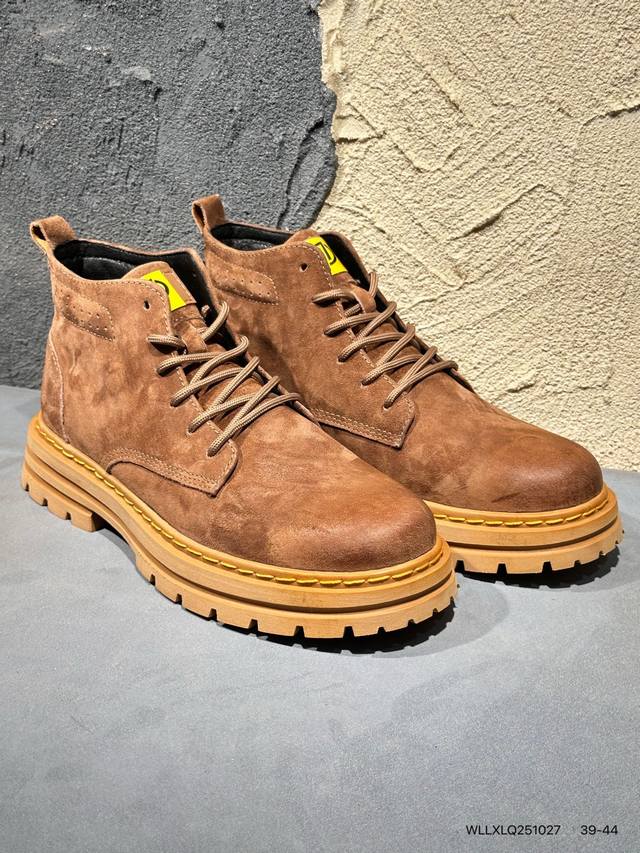 New Arrival Real Shot Cat Pure Original Guangdong Factory New Bulldozer Casual F