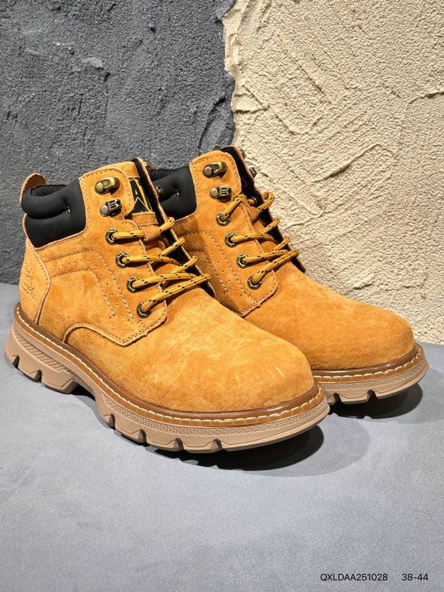 New Arrival Real Shot Cat Pure Original Guangdong Factory New Bulldozer Casual F