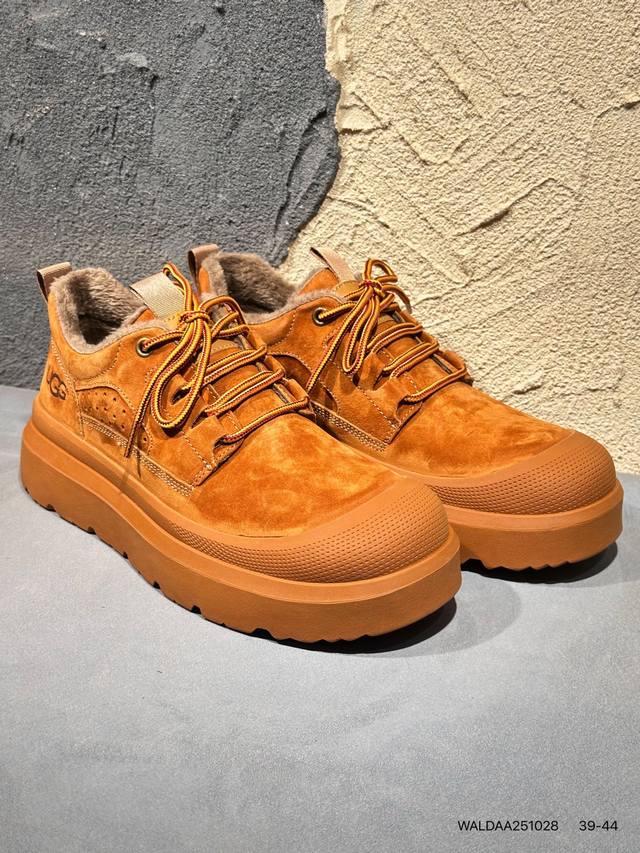 The origins of the Ugg brand can be traced back to Australia. During World War I