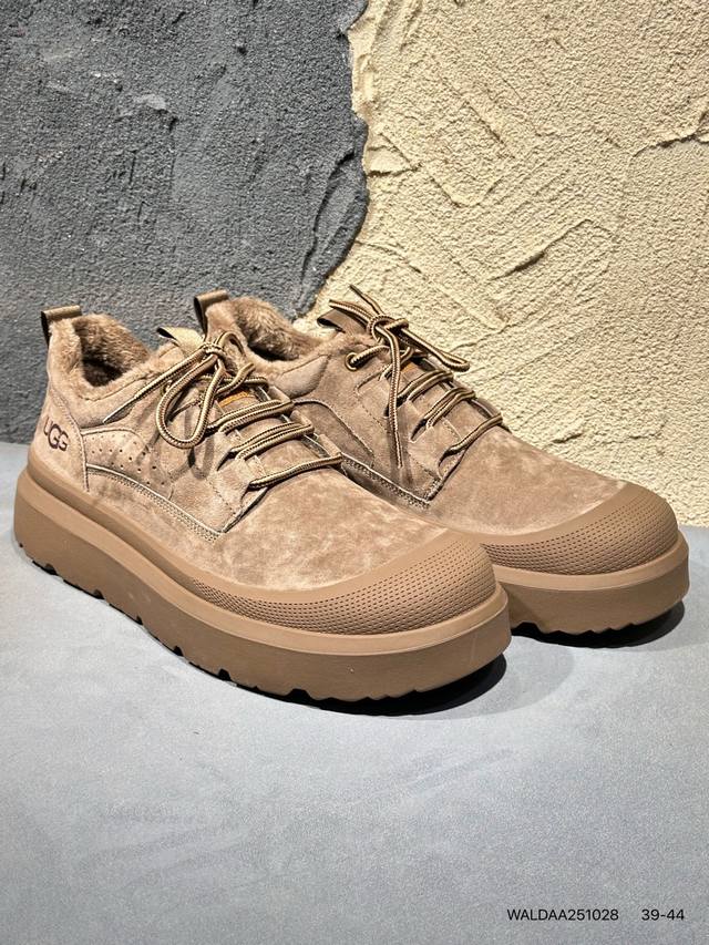 The origins of the Ugg brand can be traced back to Australia. During World War I